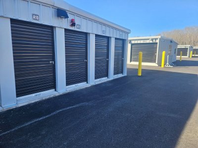 Storage Units at Tight & Compact
